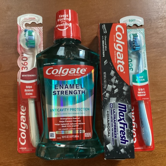 Colgate Oral Care Bundle (Mouthwash, toothpaste and toothbrushes) NEW - Picture 8 of 8